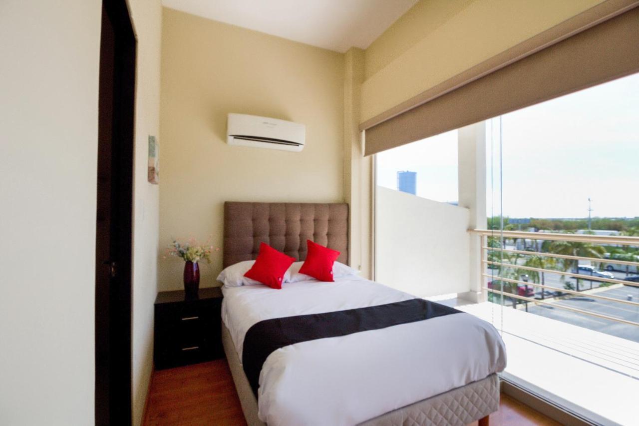 Hotel Ecohabit, Monterrey à Apodaca Extérieur photo