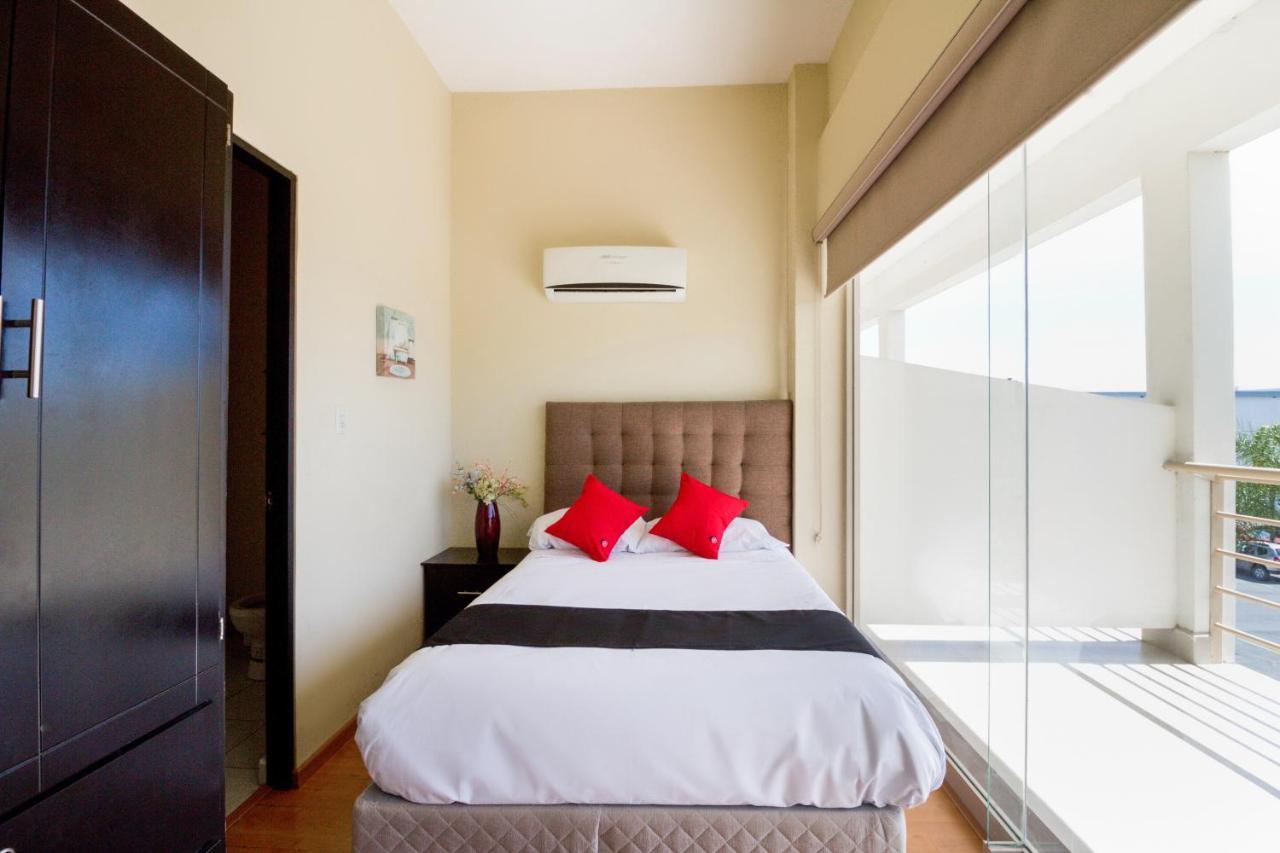 Hotel Ecohabit, Monterrey à Apodaca Extérieur photo