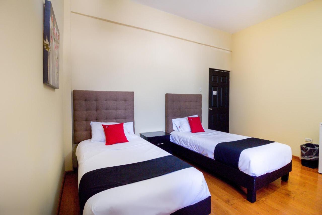 Hotel Ecohabit, Monterrey à Apodaca Extérieur photo