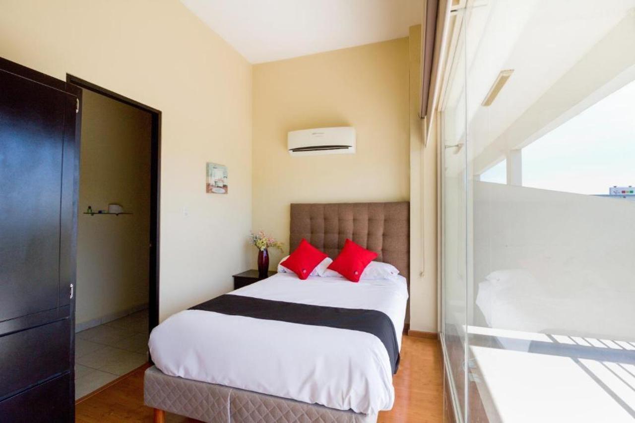 Hotel Ecohabit, Monterrey à Apodaca Extérieur photo